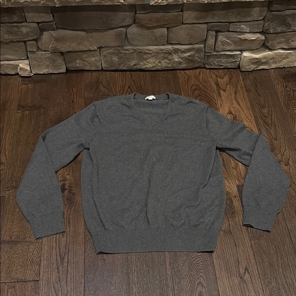 Men’s Cotton Cashmere size large sweater